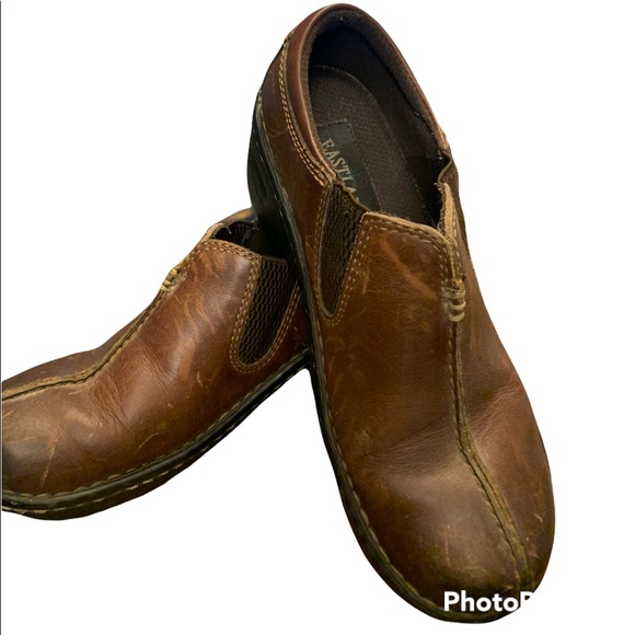 Eastland brown leather slide on loafer size 6 - Picture 2 of 5